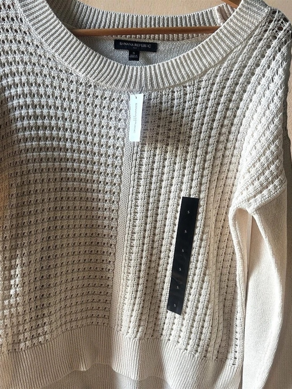 Banana Republic Textured Knit Sweater Size Small NWT
